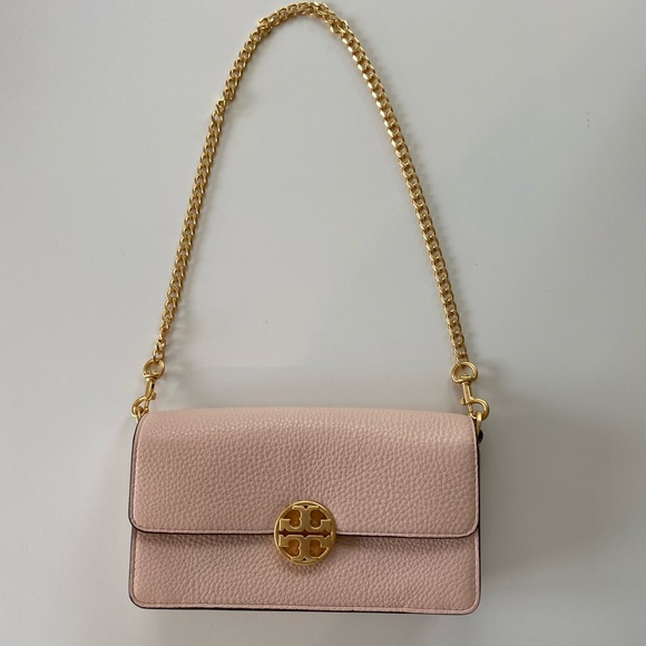 tory burch chelsea chain pouch